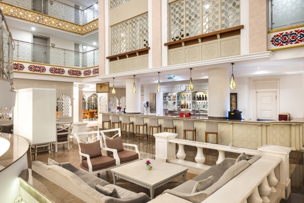 SIDE STAR RESORT *****