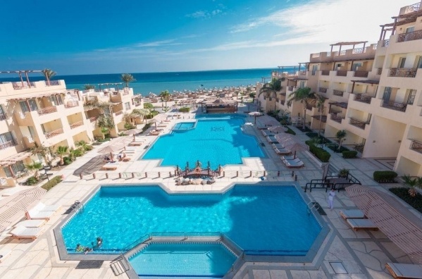 Imperial Shams Abu Soma ****
