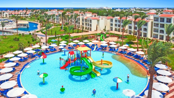 Pickalbatros Dana Beach Resort *****