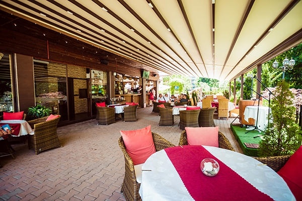 Bahami Residence ***