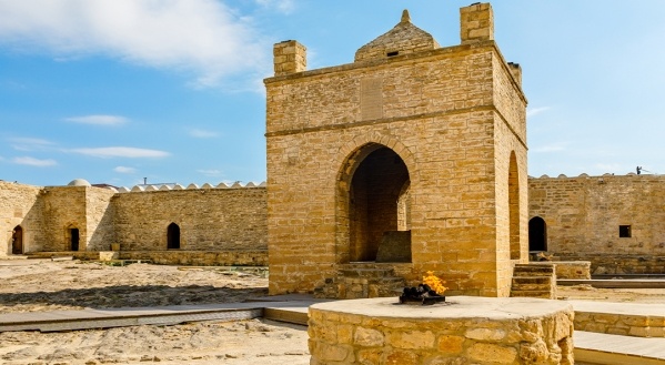 A tűz országa, Azerbajdzsán