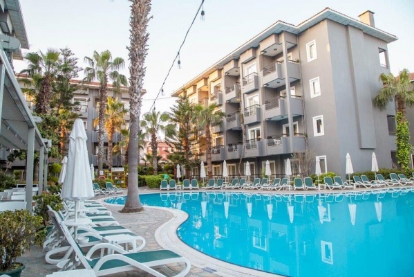 Sun City Apartments & Hotel ****