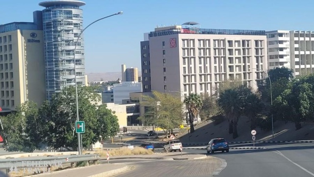 Namíbia, Zimbabwe, Zambia, Botswana barangolás a Namib-sivatagtól a Viktória-vízesésig