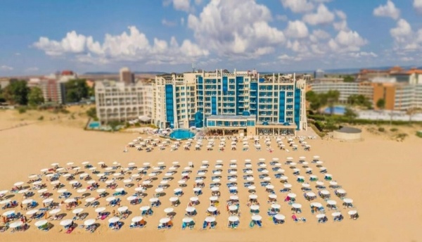 Blue Pearl **** Sunny Beach repülővel