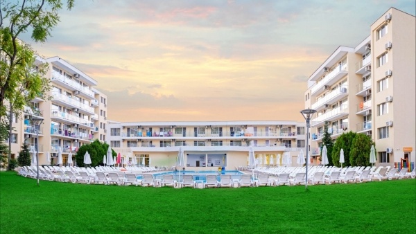 Garden Nevis *** Sunny Beach repülővel