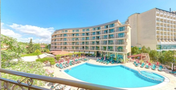 Mena Palace **** Sunny Beach repülővel