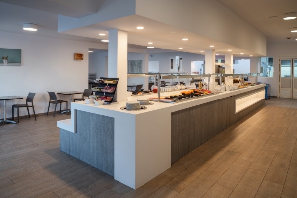 EREZA LOS HIBISCOS - ONLY ADULTS **