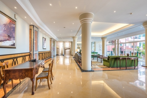 PESTANA ROYAL *****