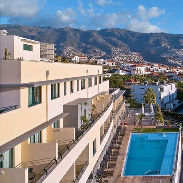 Hotel Madeira Panoramico **** Sâo Martinho repülővel
