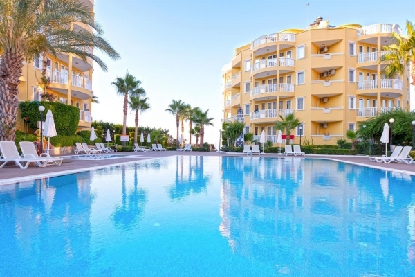 Club Paradiso Hotel & Resort *****