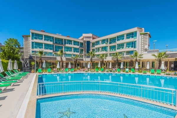 Side Lowe Hotel ***