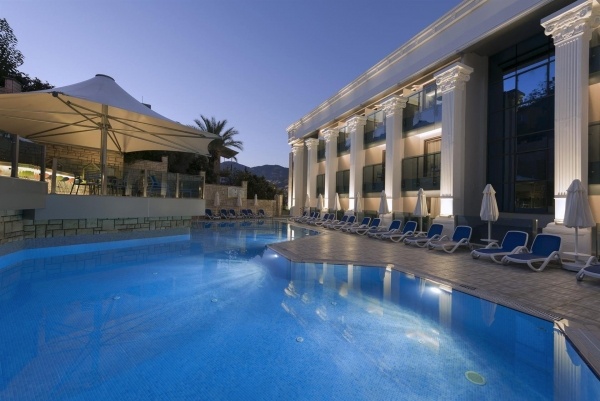 Kaptan Hotel ****