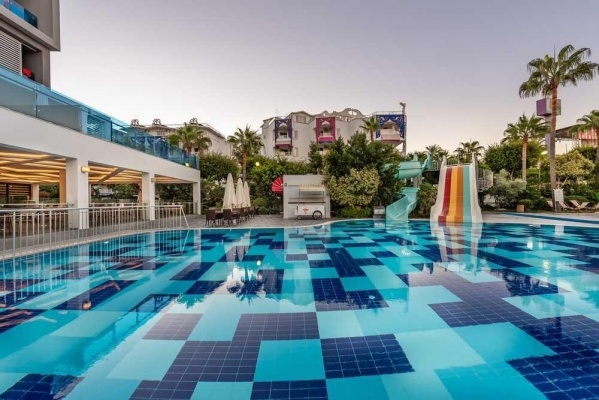 White City Beach Hotel Adults Only (+16) *****