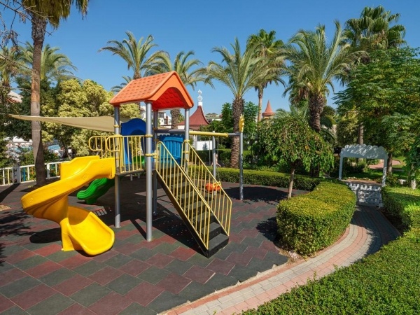 Aydinbey Famous Resort *****