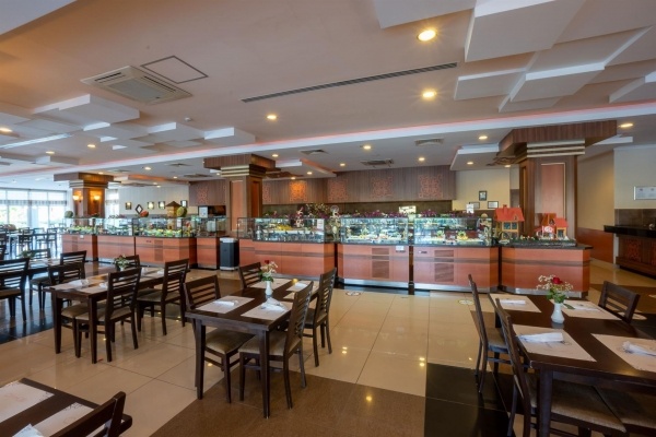 Solivia Hotel (Ex Titan Select Hotel) *****