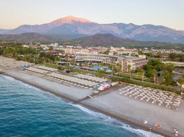Armas Labada Hotel *****
