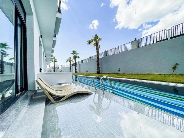 Armella Hill Hotel***** - UAI, repülővel