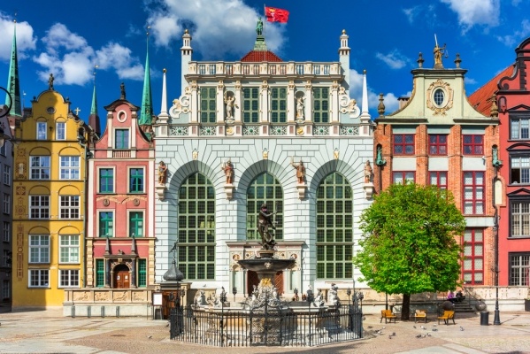 Gdansk, a lengyel Hanza város 2, repülővel