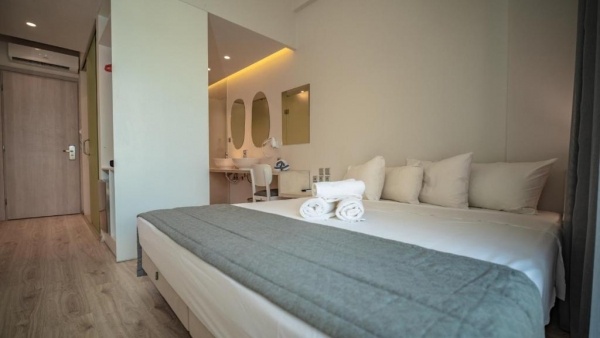 Hotel Selyria Resort ***** AI 10+, repülővel