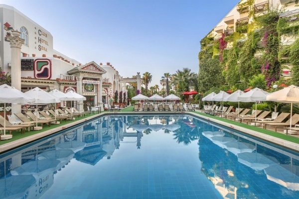 Club Hotel Sera *****