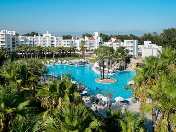 Monachus Family Resort *****