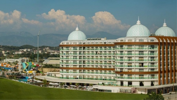 Dream World Aqua Resort & SPA *****