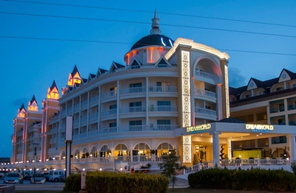 Dream World Resort & Spa *****
