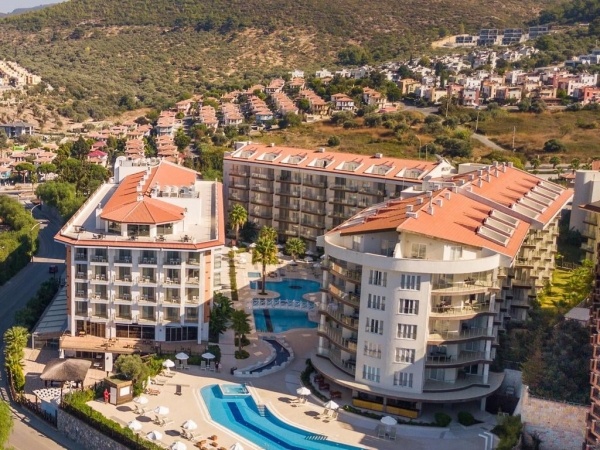 Ramada Hotel & Suites Kusadasi *****