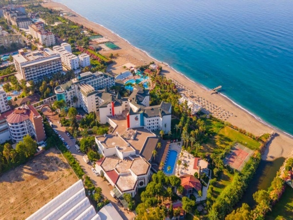 MC Beach Park Resort *****