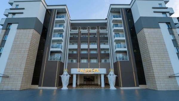 Calido Sol Hotel *****