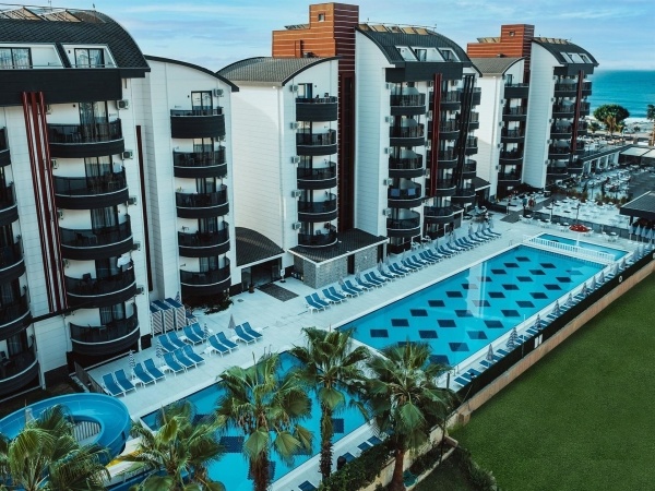 Grand Uysal Beach & Spa *****