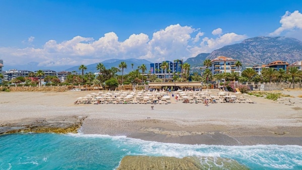 World Star Beach Resort & Spa Hotel *****
