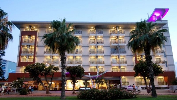 Grand Okan Hotel ****