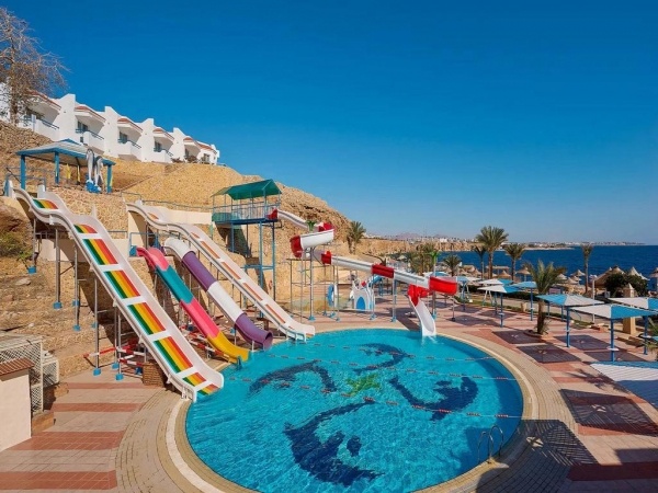 Dreams Beach Resort *****
