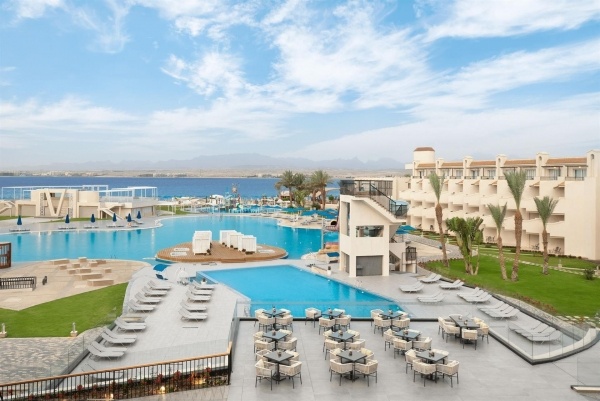 The V Luxury Resort *****