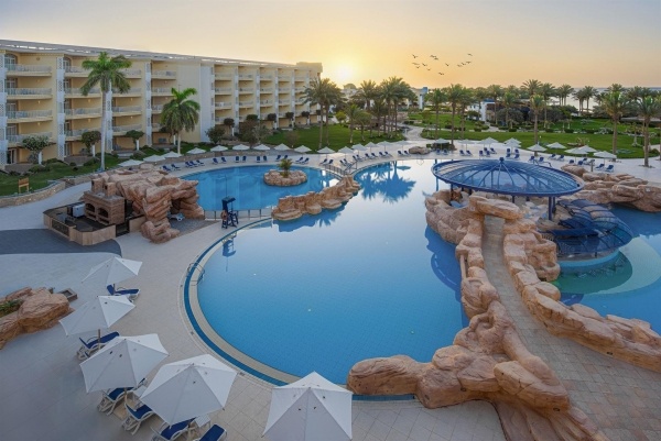 Palm Royale Soma Bay *****