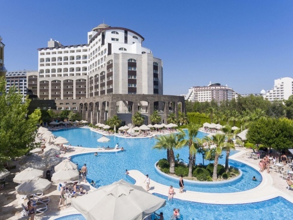 Melas Lara Hotel *****