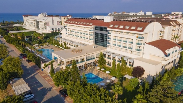 Solivia Hotel *****