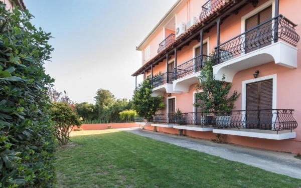 Socrates Apartman