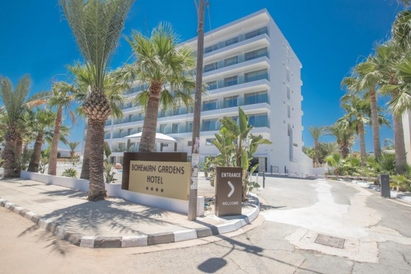 Bohemian Gardens Hotel ****