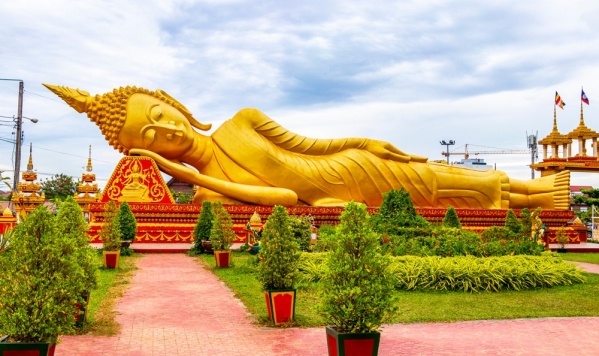 VIETNAM, KAMBODZSA ÉS LAOSZ KÖRUTAZÁS