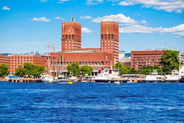 NORVÉGIA, A FJORDOK ORSZÁGA - KÖRUTAZÁS REPÜLŐVEL