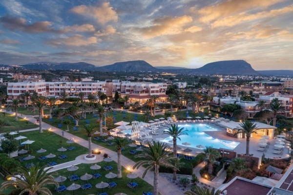 Anissa Beach & Village ****