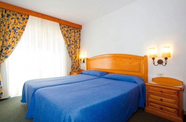 RIU OLIVA BEACH RESORT ***
