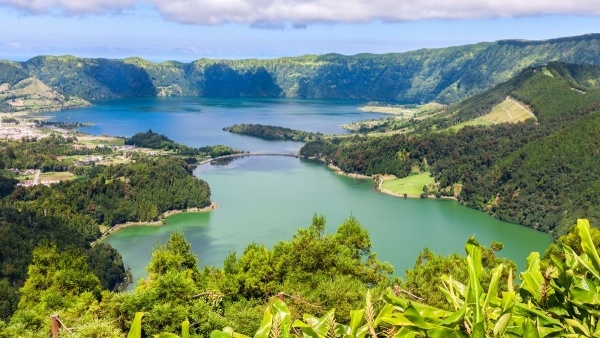 AZORI-SZIGETEK - SAO MIGUEL ÉS TERCEIRA ****