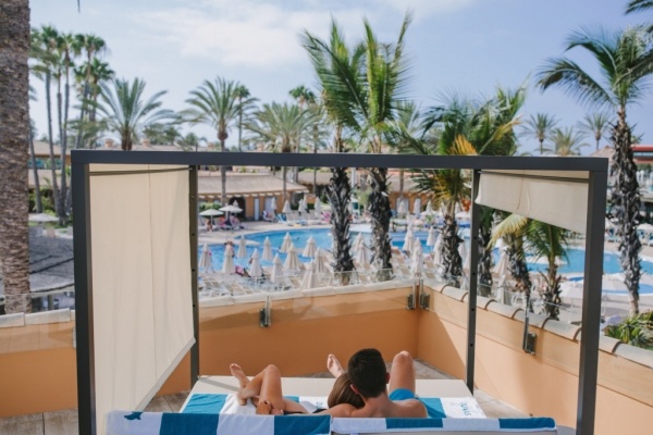 SUITES AND VILLAS BY DUNAS ****