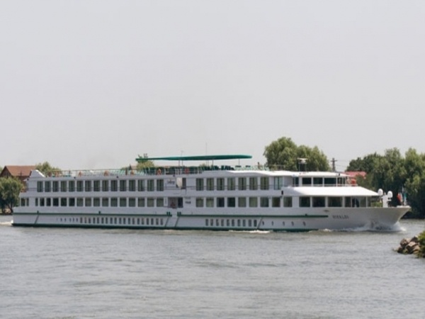 Folyami hajóút - A Vaskapu-szoros Budapesttől Oltenitáig -  MS Vivaldi, MS LEurope (Hajó)