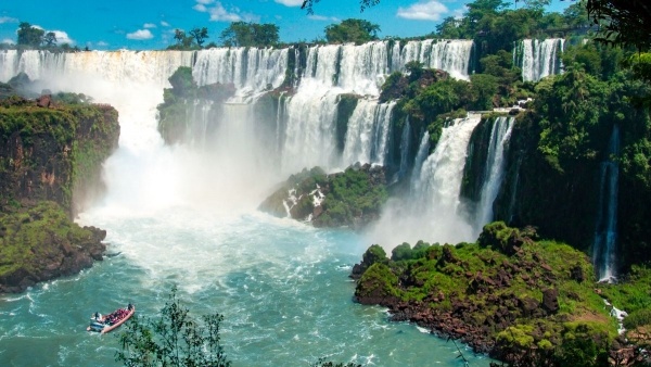 NAGY KÖRUTAZÁS BRAZÍLIÁBAN: SALVADOR, AMAZONAS, IGUASSU ÉS RIO ****