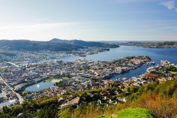 Oslo, Bergen és a norvég fjordok - csoportos nyári körutazás magyar idegenvezetéssel 2027.06.11-15.