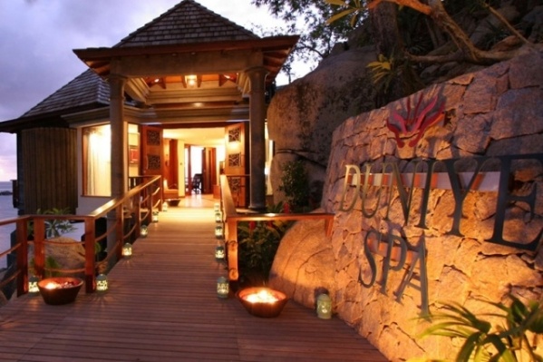 Seychelle-szigetek - Niva Labriz Seychelles ***** (korábbi Hilton Seychelles Labriz Resort & Spa) - Silhouette (repülőjeggyel) (Repülő) *****